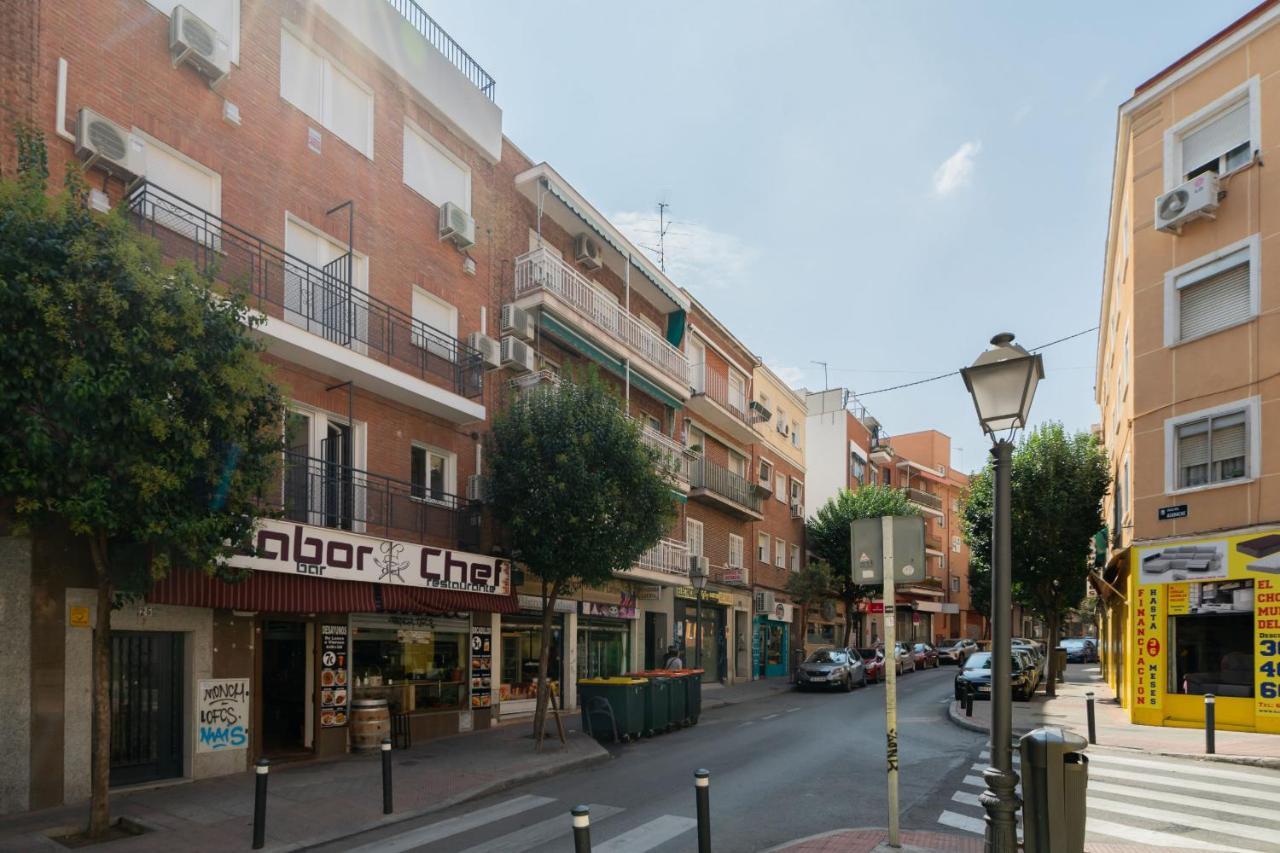 Atico Reformado En Madrid Rio Alquiler Temporal Apartment Bagian luar foto